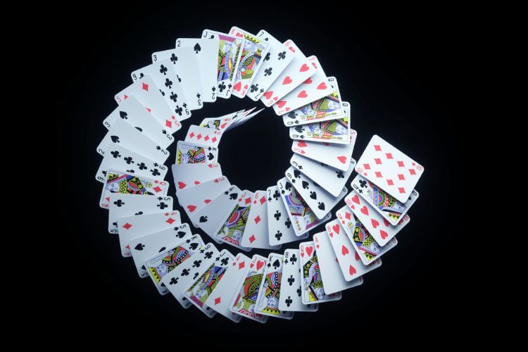 ベラジョンカジノで遊べるバカラ8種類のルールを解説